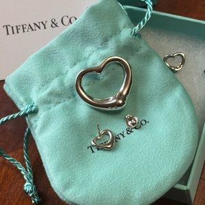💕 Tiffany and Co Open heart set 💕